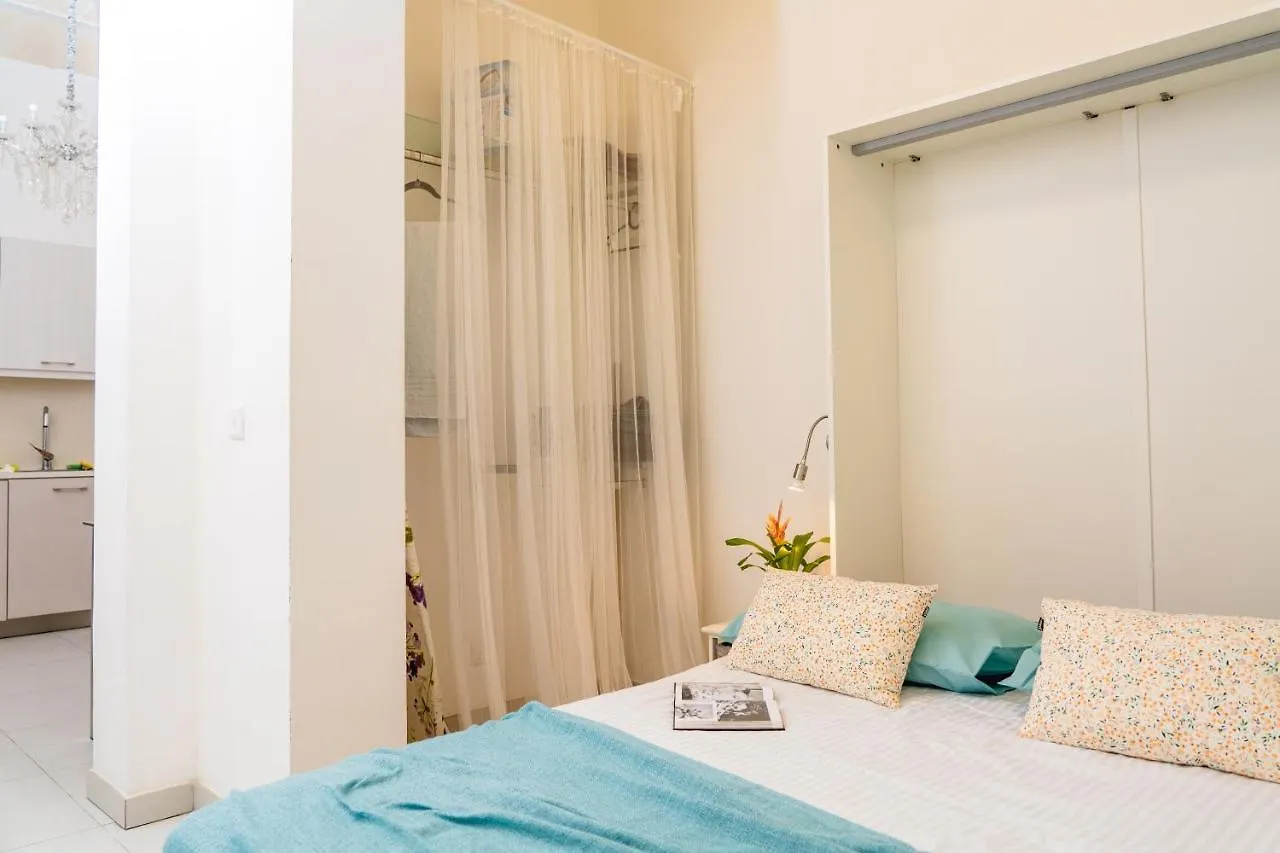 Unique 1 Bedroom In Hearth Of Old City Valetta Valletta