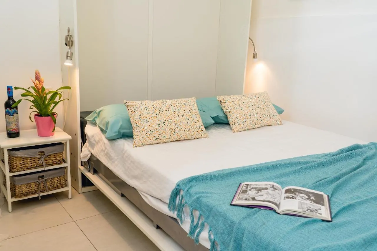 Unique 1 Bedroom In Hearth Of Old City Valetta Valletta